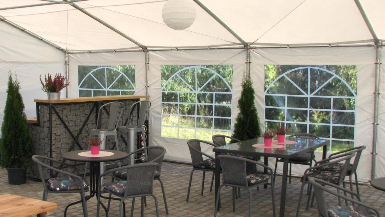 Villa Strefa Kampinos à Brochów Extérieur photo