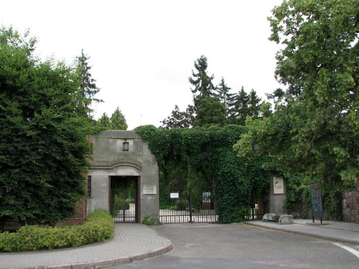 Villa Strefa Kampinos à Brochów Extérieur photo